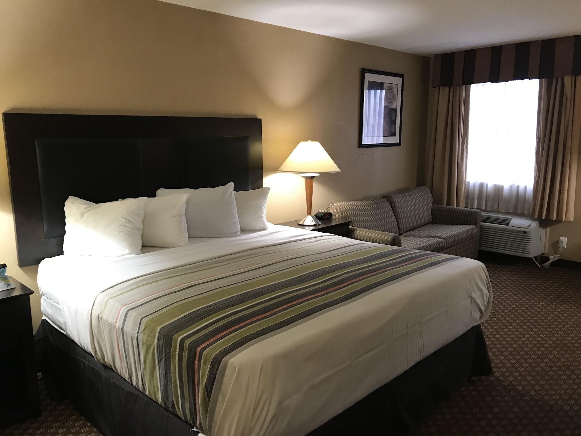 Country Inn & Suites By Radisson, Indianapolis East, In Exterior photo