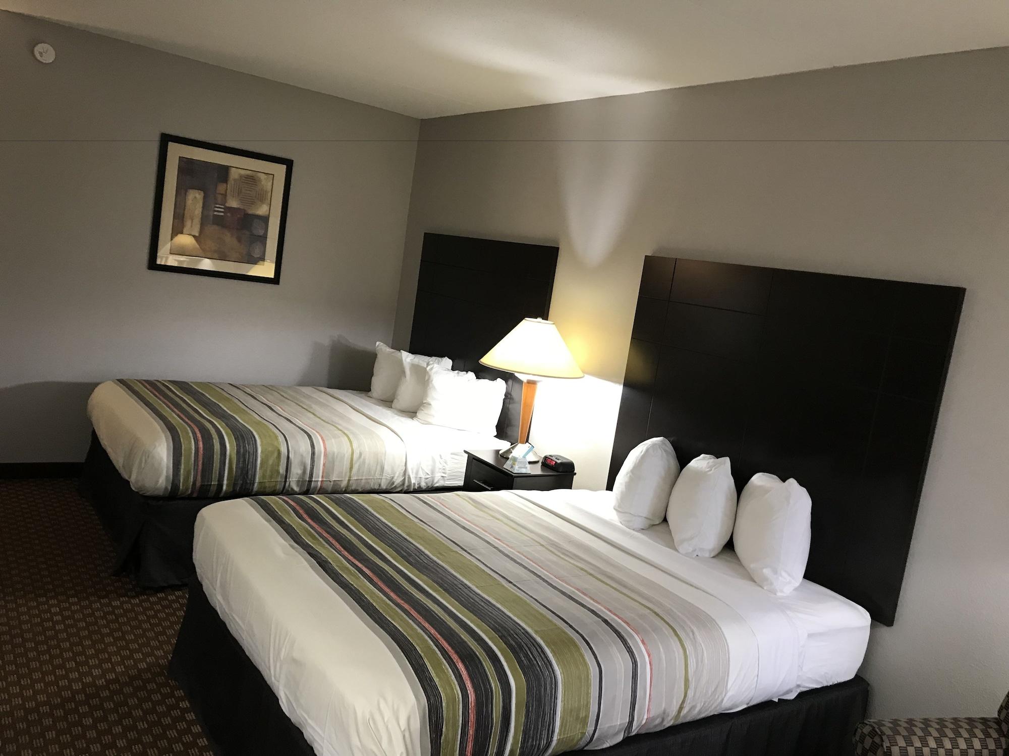 Country Inn & Suites By Radisson, Indianapolis East, In Exterior photo