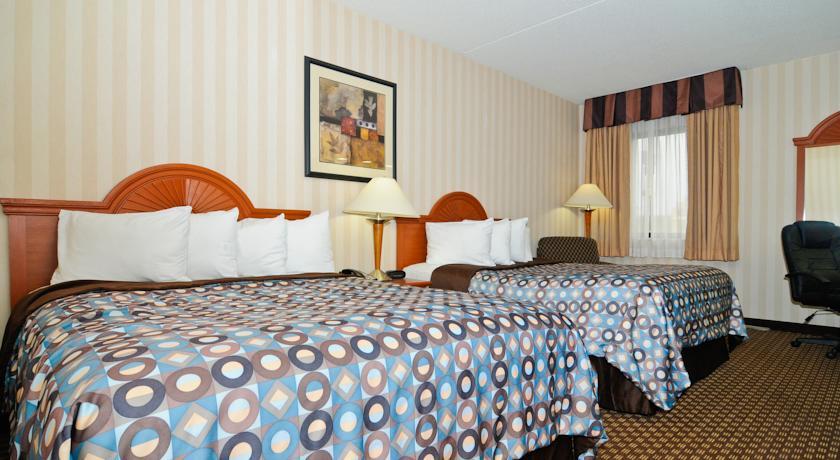 Country Inn & Suites By Radisson, Indianapolis East, In Room photo