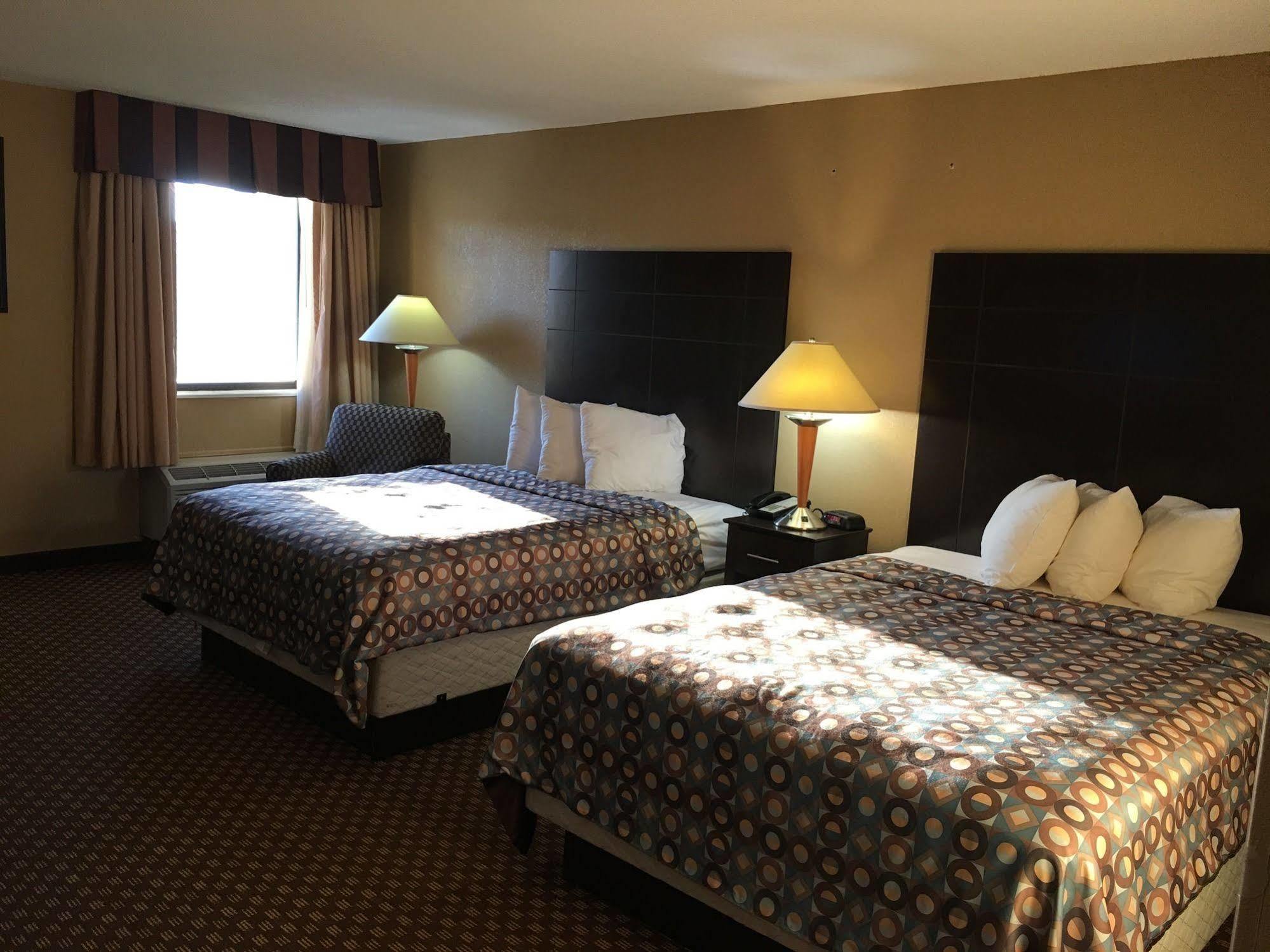 Country Inn & Suites By Radisson, Indianapolis East, In Exterior photo