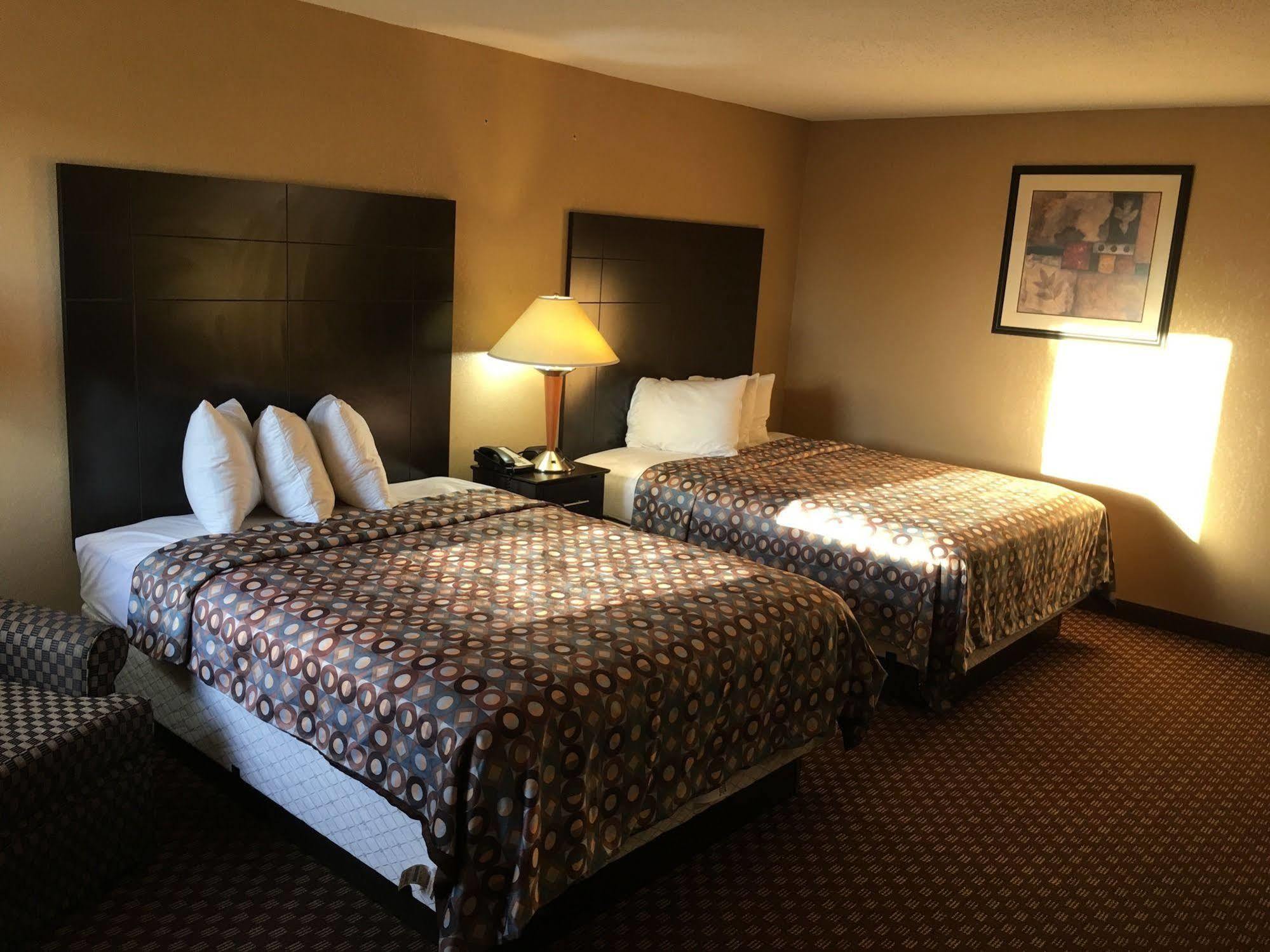 Country Inn & Suites By Radisson, Indianapolis East, In Exterior photo